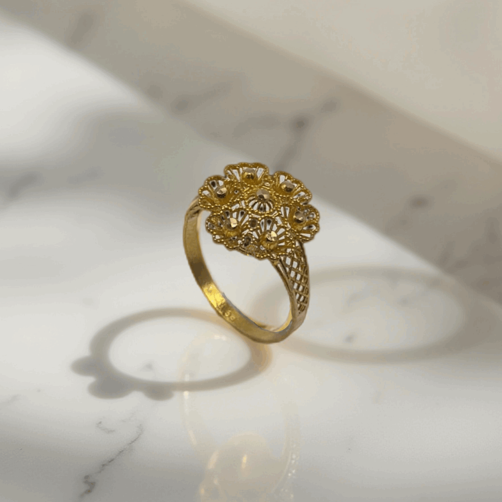 Daisy Radiance