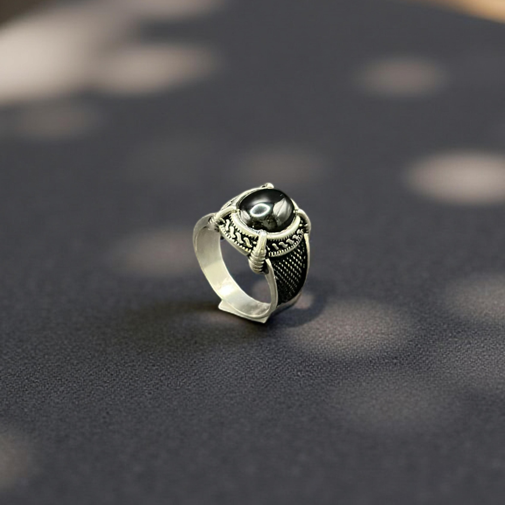 Shadowforge Signet